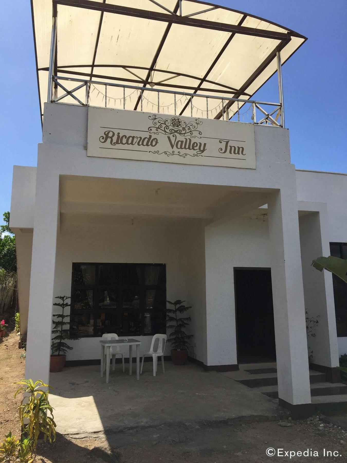 קורון Ricardo Valley Inn מראה חיצוני תמונה