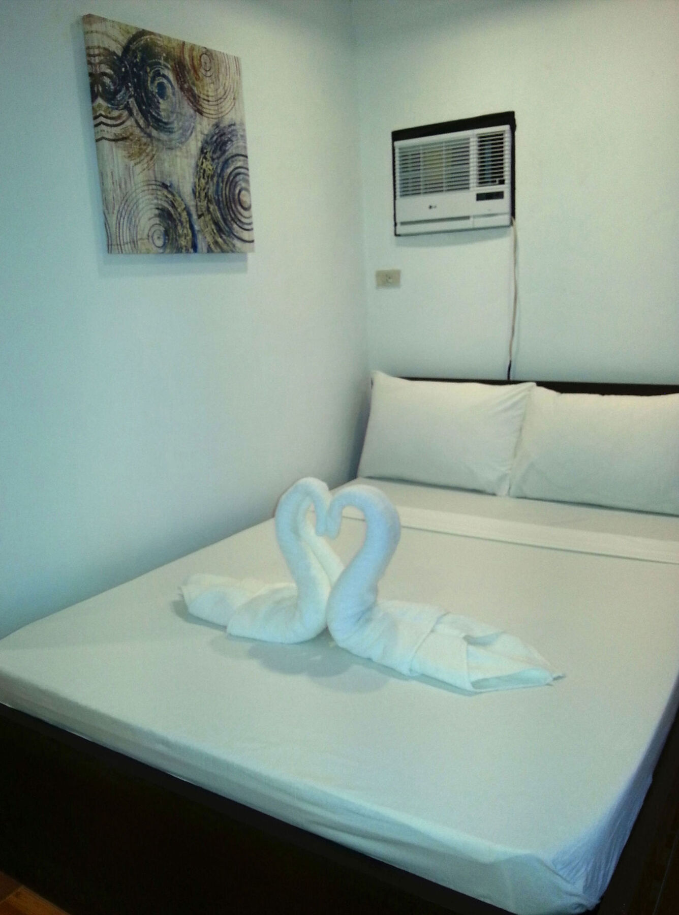 קורון Ricardo Valley Inn מראה חיצוני תמונה